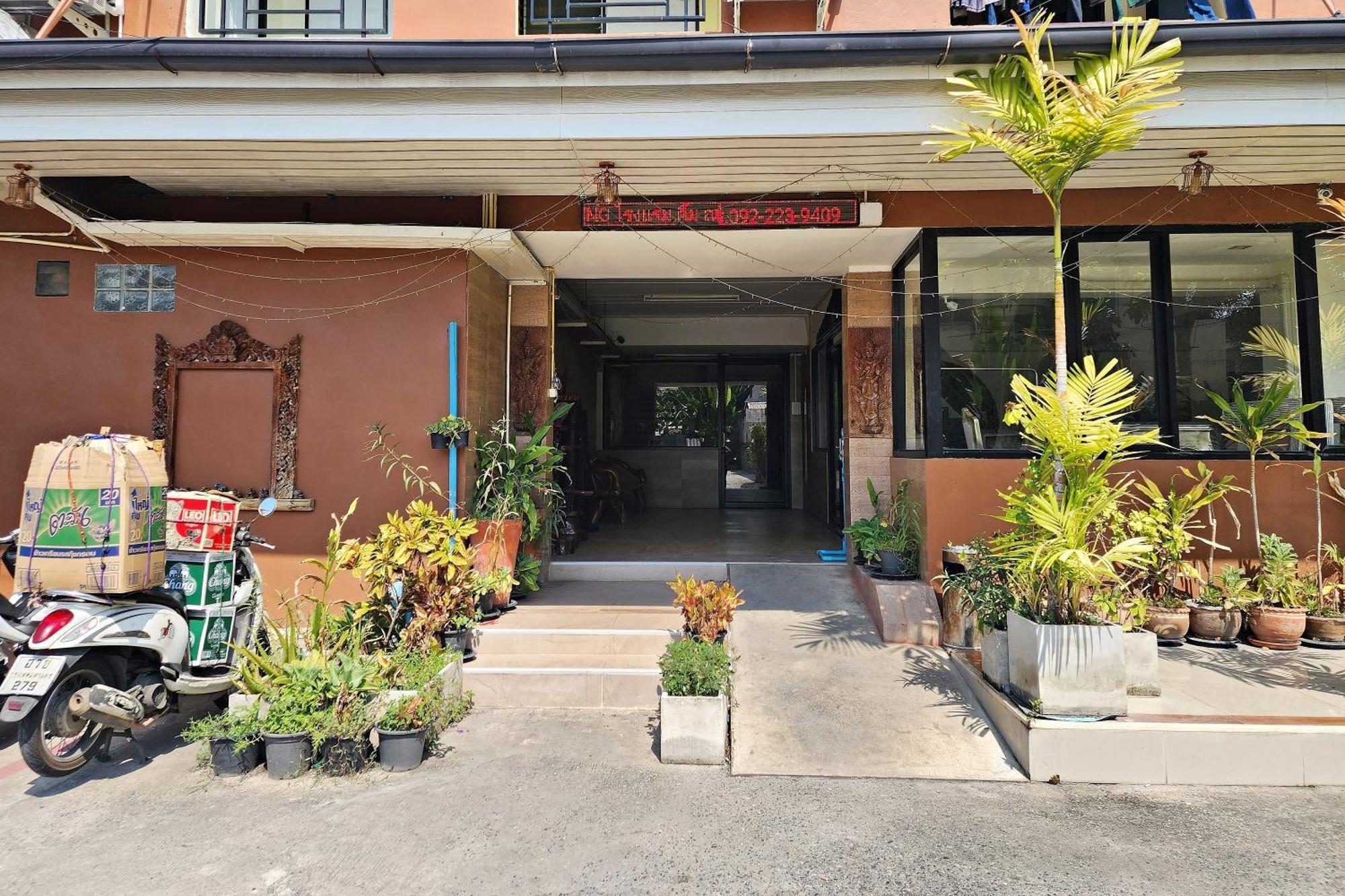 Kim Hotel At Bangplong Ban Bang Prong Exterior foto